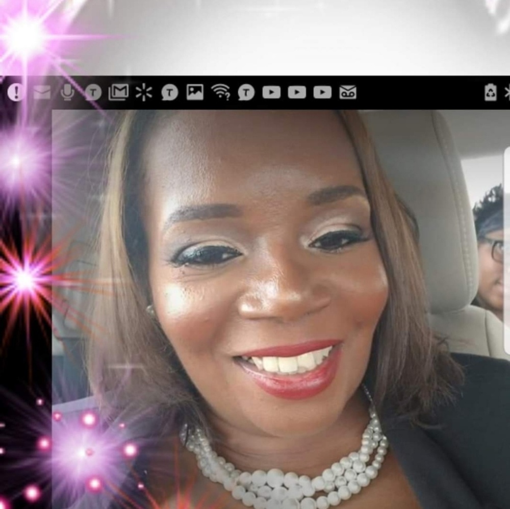 Meet your Posher, Adriene